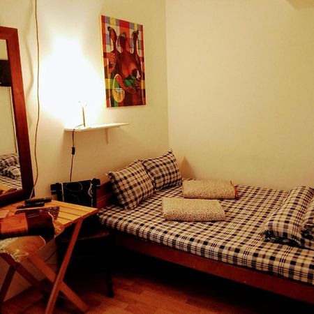 Hotel Jasmin Belgrado Esterno foto